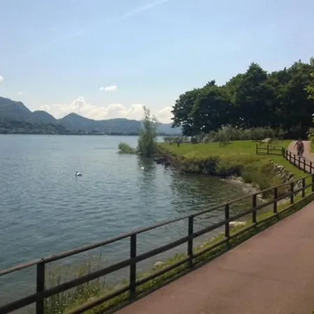 Houselake And Garden - Pescate - Lecco Apartment